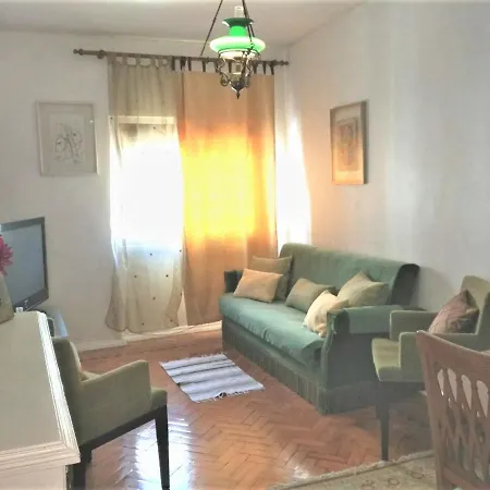 Sabrosa'S Flat-2
