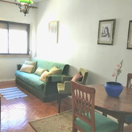 Sabrosa'S Flat-2